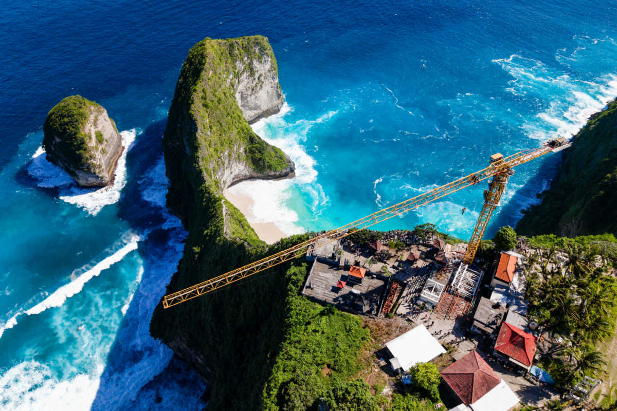 Kelingking Beach Glass Elevator Construction in Nusa Penida Bali.jpg